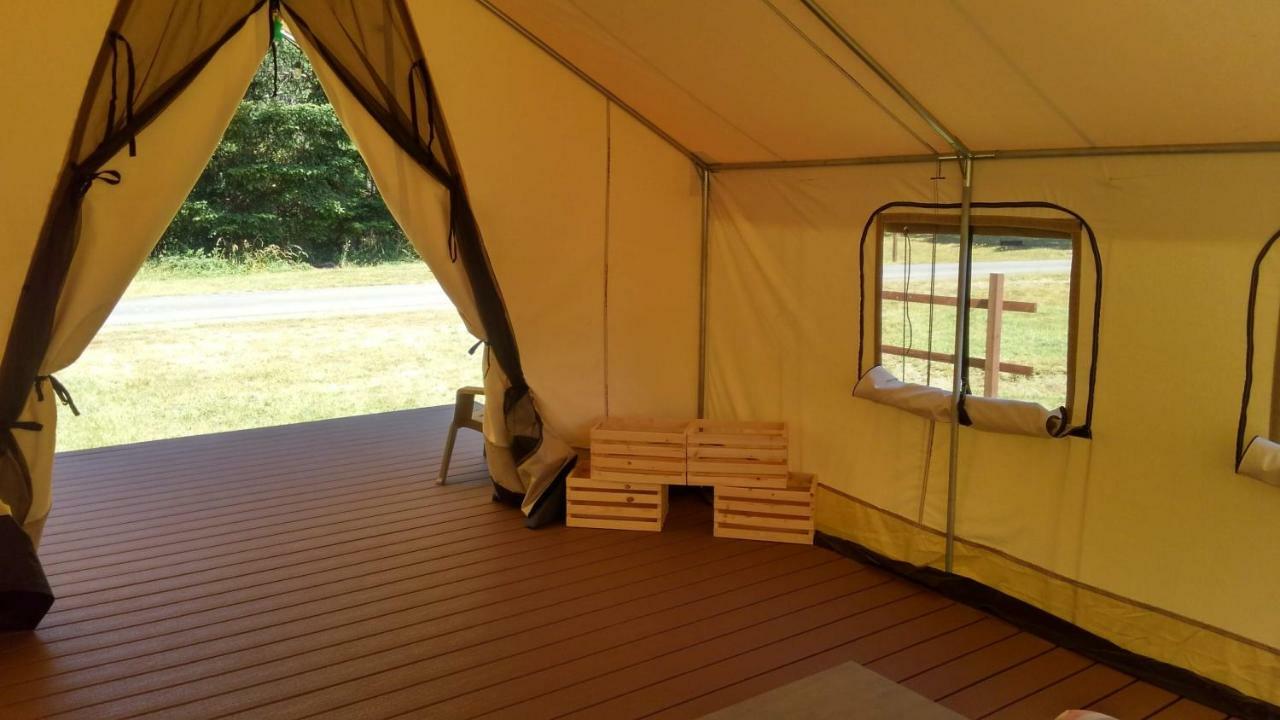 Redwood Meadows Rv Resort Кресент-Сити Экстерьер фото